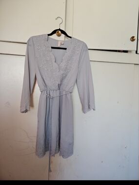 Light Gray Embroidered V-Neck Dress with Tie Waist
